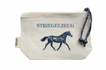 Kulturtasche "Striegelzeug" mit Pferd im Trab