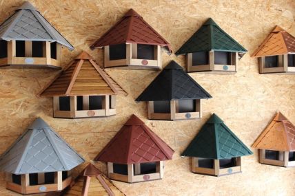 Wand Futterhaus 