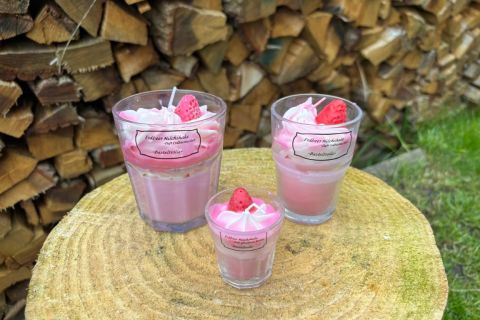 Erdbeer-Milchshake Dessert-Kerze