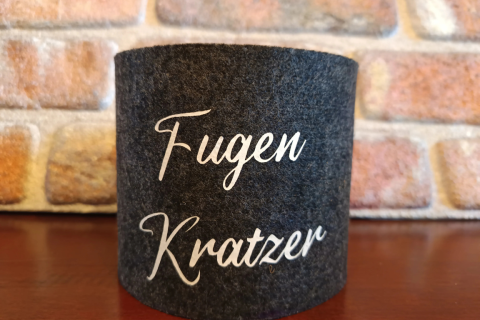 Toilettenpapier Banderole aus Filz perfektes kleines Geschenk für alle mit Humor! "Fugen Kratzer"