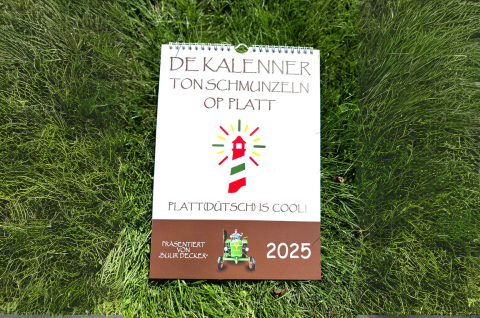 Für Sammler! De Kalenner ton Schmunzeln op Platt 2025 - DER plattdeutsche Kalender